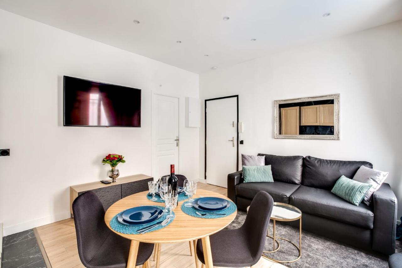 Paris, Tour Eiffel, Champs Elysees * Paris